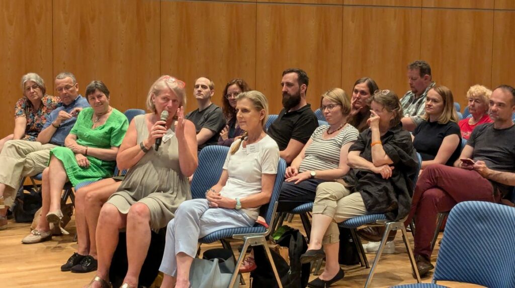 Monika Schmauch, Podiumsdiskussion in Günzburg